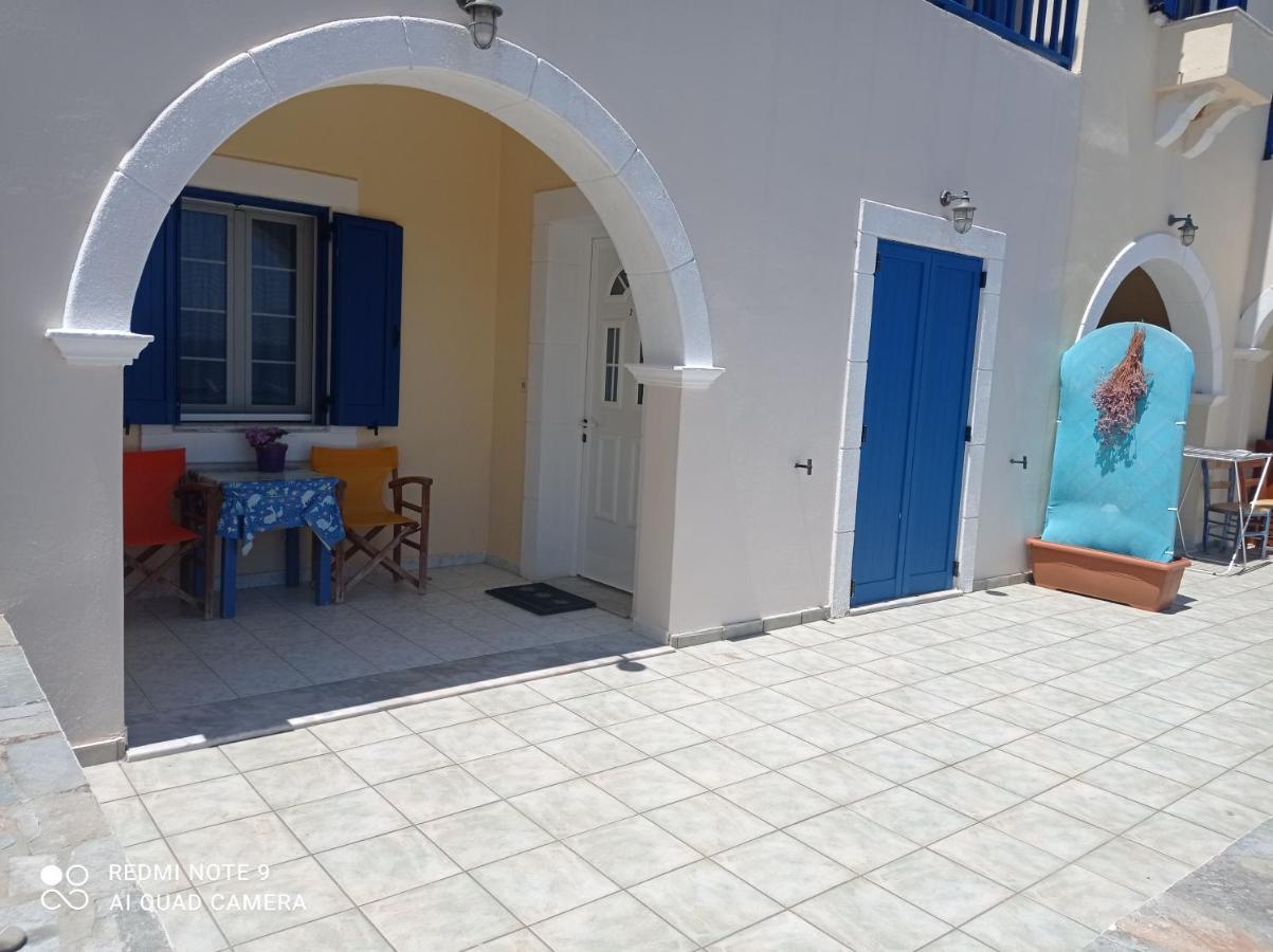 Evangelia House Sea View Apartments Agia Pelagia  外观 照片